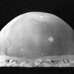 Первое испытание ядерного оружия 16 июля 1945 года